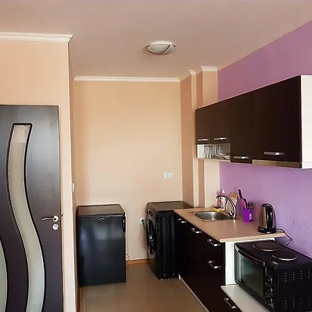 Apart Victoriya Apartment *