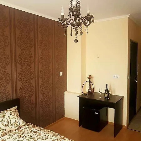 Apart Victoriya * بلوفديف